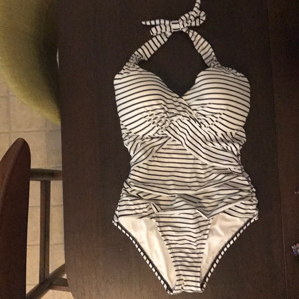 Victoria's Secret Bombshell One Piece Swimsuit